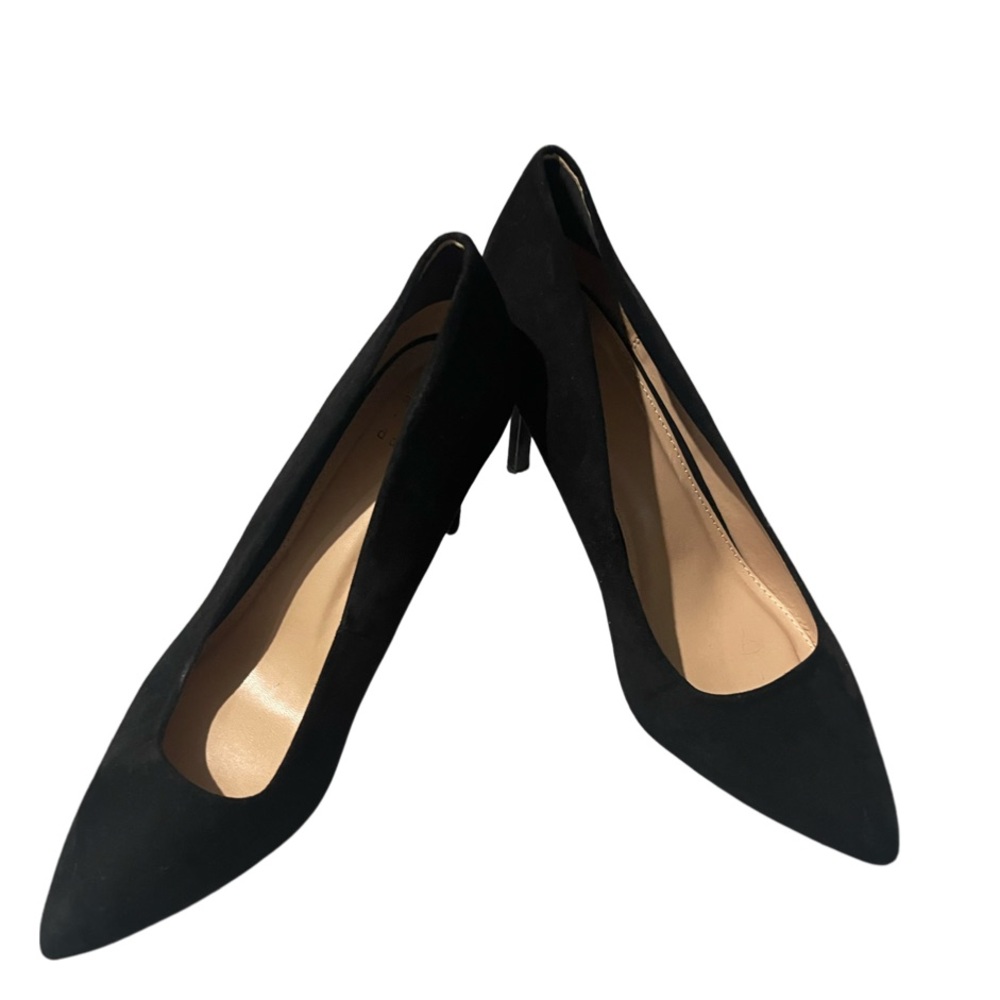 Black heels